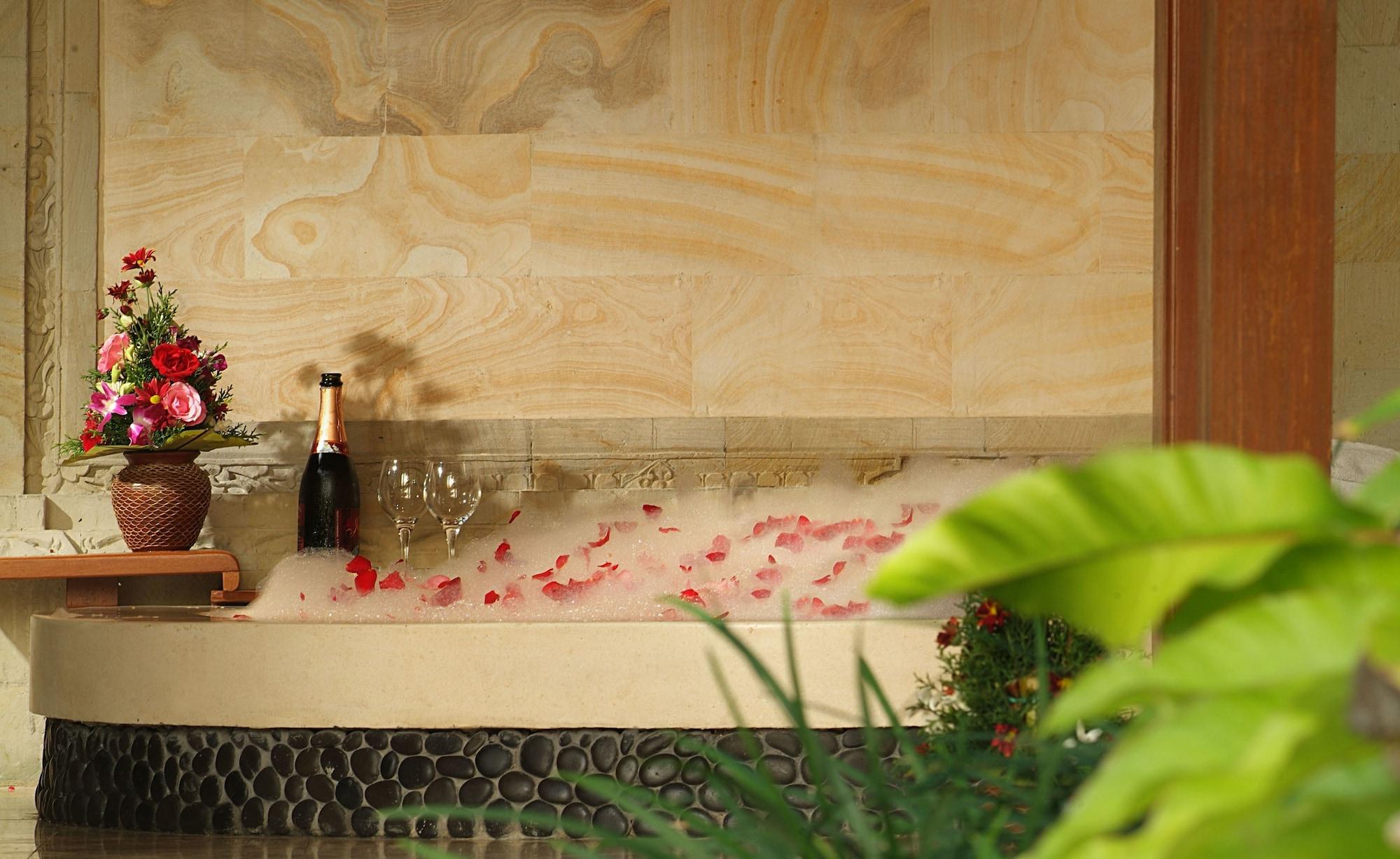 The Royal Pita Maha Hotel Ubud  Exterior photo