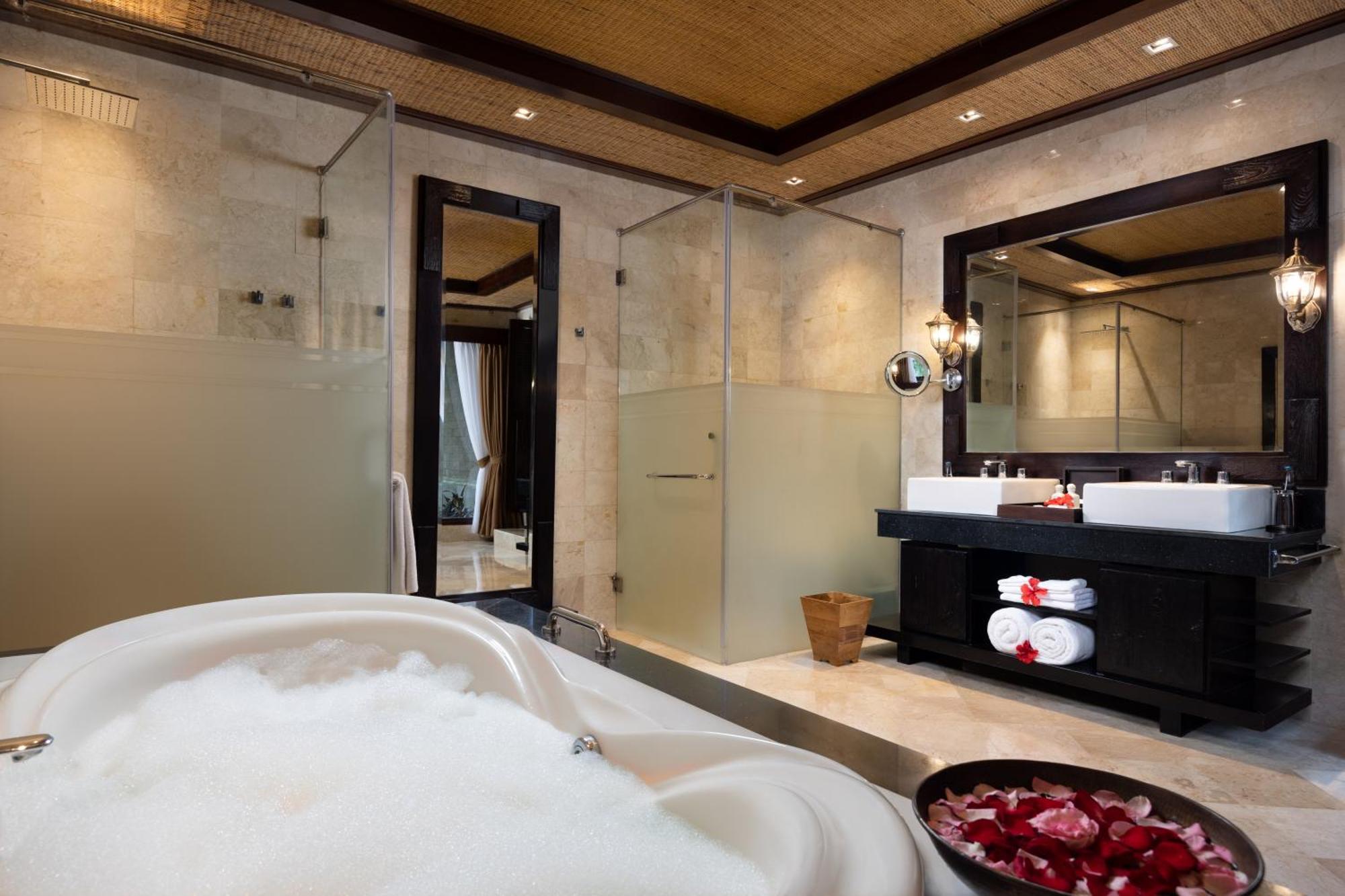 The Royal Pita Maha Hotel Ubud  Exterior photo
